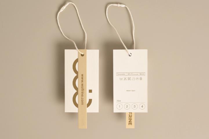 上海PVC吊牌印刷廠家｜吉印通防水耐用，適用于戶外服飾